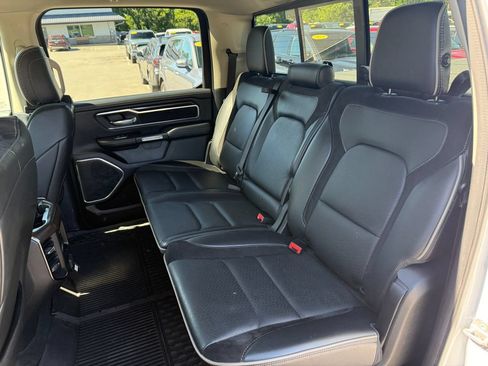Used 2022 RAM 1500 Laramie AWD/4WD image 28