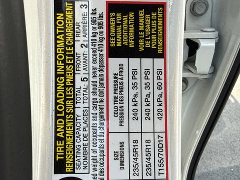 Used 2024 Lexus ES 300h Ultra Luxury w/ Accessory Package (Z2) FWD image 15