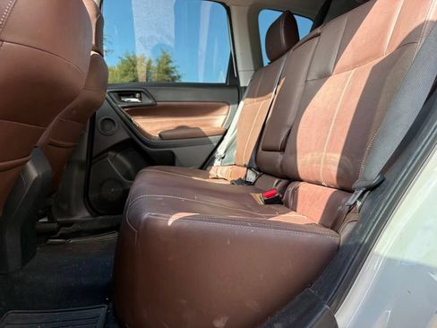 Used 2018 Subaru Forester 2.5i Touring w/ Popular Package #2 AWD/4WD image 10