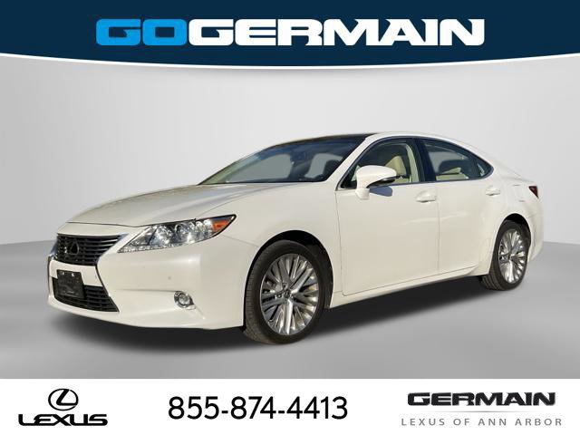 Used 2015 Lexus ES 350 w/ Ultra Luxury Package FWD image 1