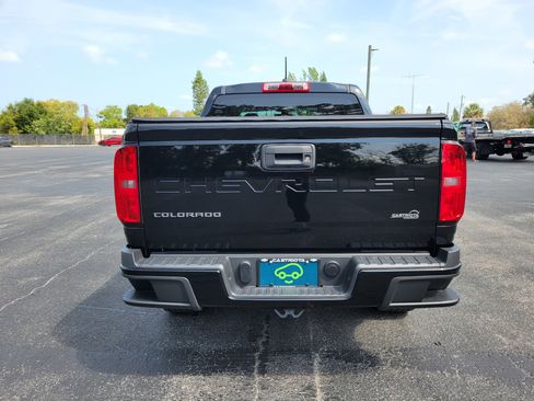 Certified 2022 Chevrolet Colorado W/T w/ Custom Special Edition image 6