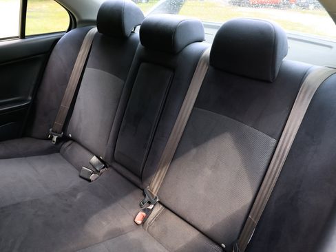 Used 2012 Mitsubishi Lancer Evolution GSR image 8