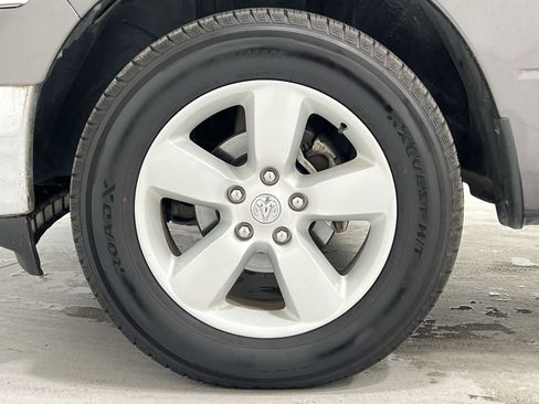 Used 2023 RAM 1500 Classic SLT image 10