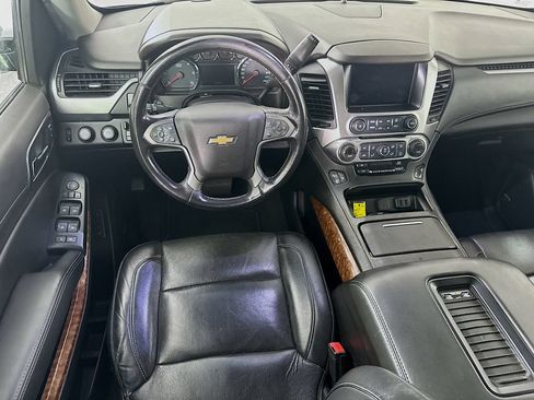 Used 2019 Chevrolet Tahoe Premier AWD/4WD image 25