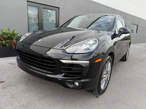 Used 2016 Porsche Cayenne S image 7