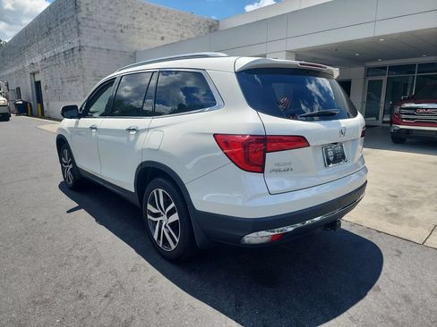 Used 2018 Honda Pilot Elite image 6