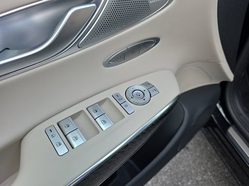 New 2026 Genesis GV70 3.5T Sport Prestige AWD/4WD image 31