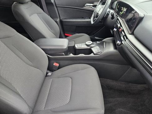 Certified 2026 Kia Sportage S AWD/4WD image 13
