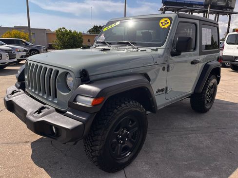 Used 2023 Jeep Wrangler Sport AWD/4WD image 7