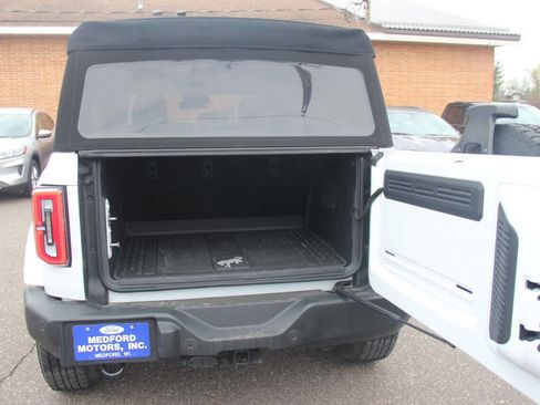 Used 2023 Ford Bronco Outer Banks image 12