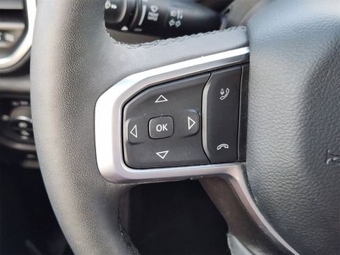 Used 2025 RAM 1500 Big Horn image 37