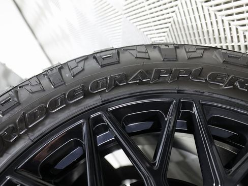 Used 2025 Lexus GX 550 image 52