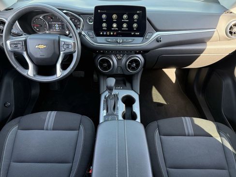 Certified 2024 Chevrolet Blazer LT w/ Convenience Package image 10