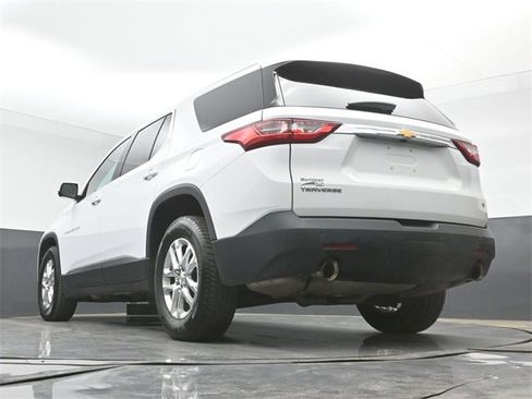 Used 2018 Chevrolet Traverse LT image 51