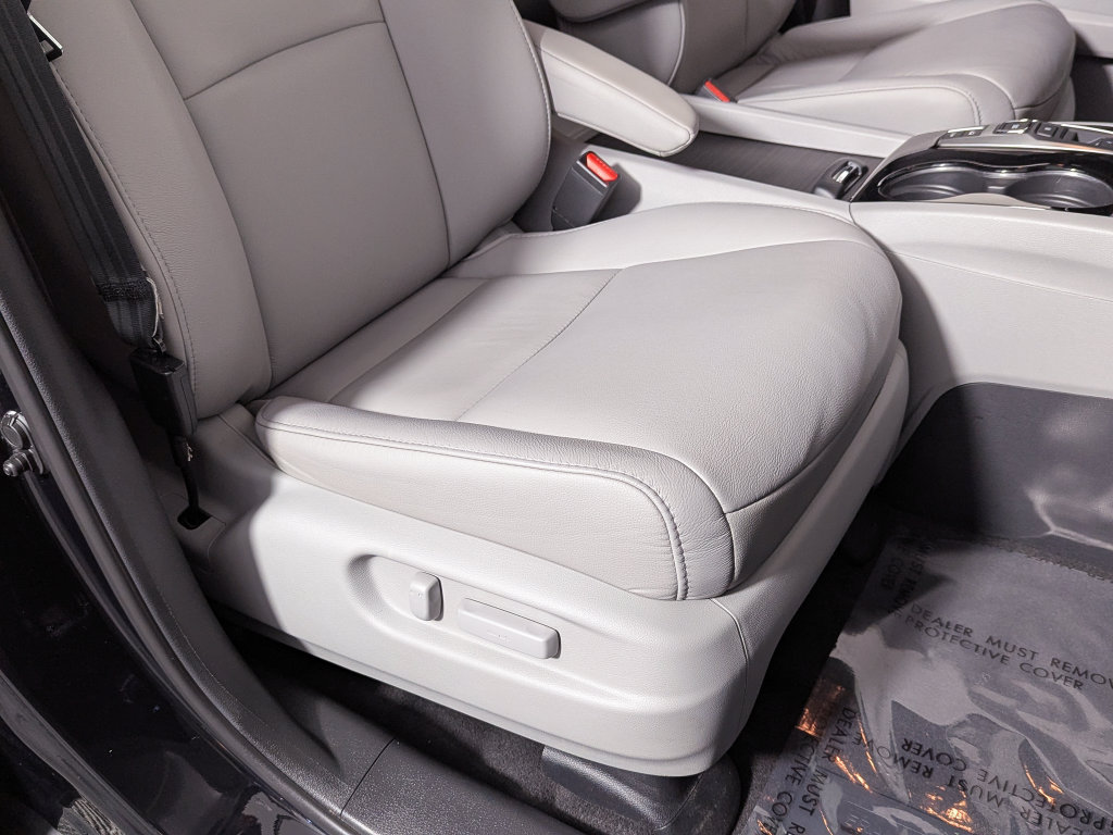Used 2017 Honda Pilot Touring image 24