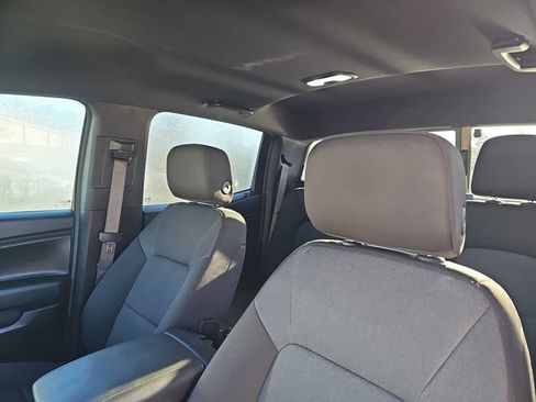 Used 2024 Chevrolet Colorado W/T image 12