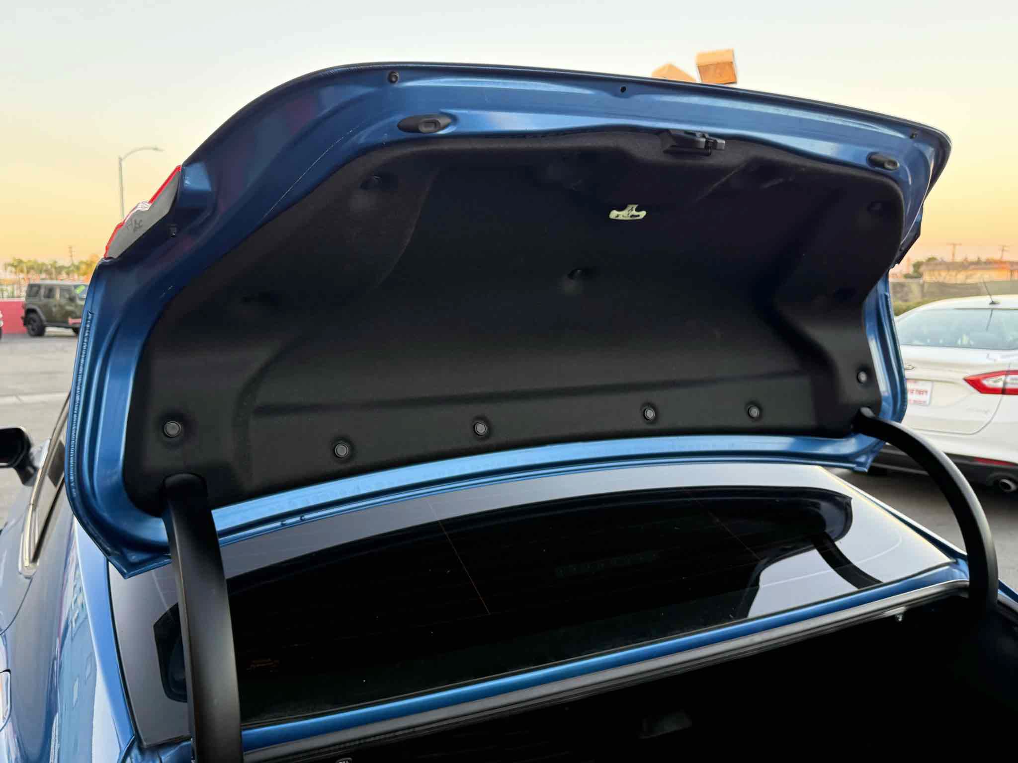 Used 2020 Toyota Camry LE w/ Carpet Mat Package FWD image 66