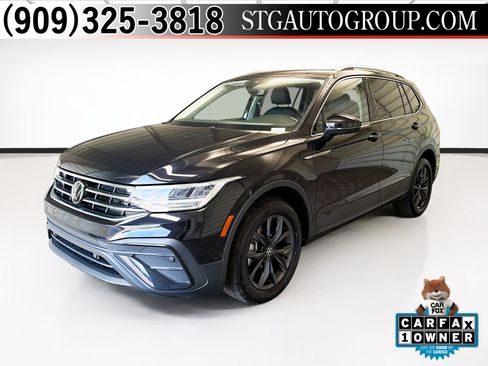 Used 2023 Volkswagen Tiguan SE FWD image 1