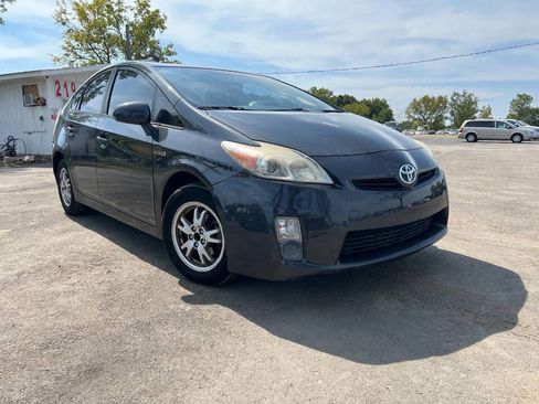 Used 2010 Toyota Prius Two image 2