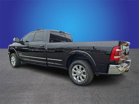 Used 2022 RAM 2500 Limited image 7