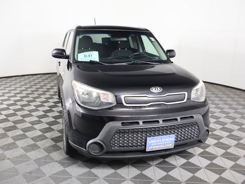 Used 2014 Kia Soul Base image 3