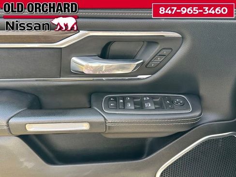 Used 2022 RAM 1500 Laramie AWD/4WD image 9