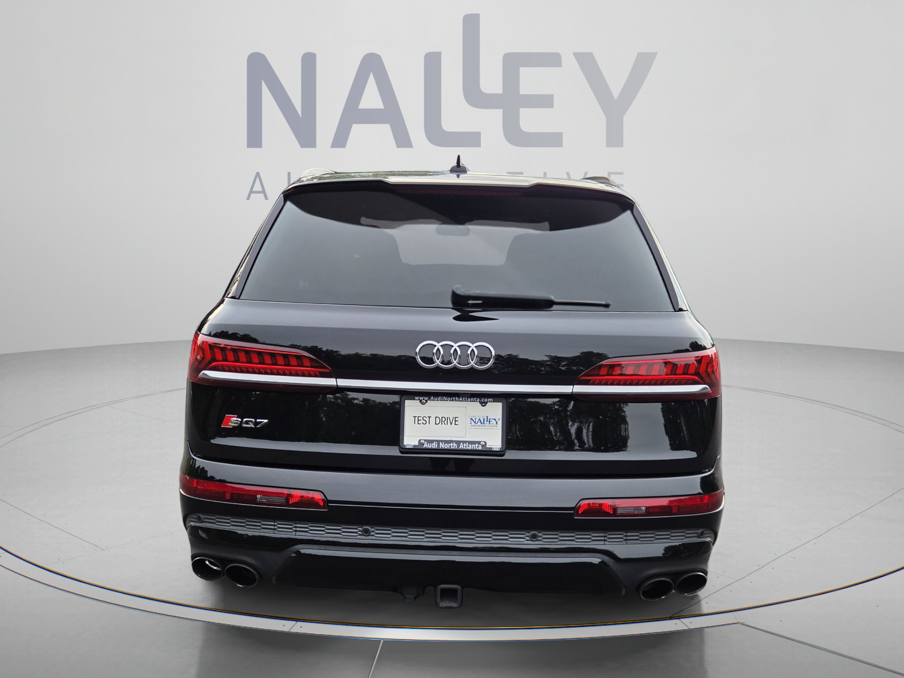 Used 2021 Audi SQ7 Premium Plus w/ Executive Package AWD/4WD image 4