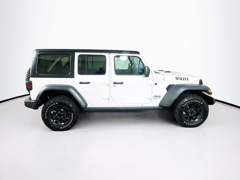 Used 2023 Jeep Wrangler Unlimited w/ 8.4" Radio Group AWD/4WD image 10
