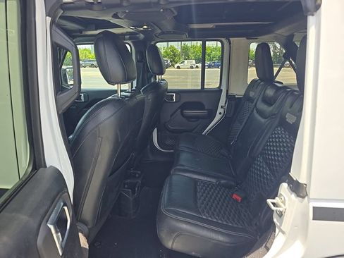 Used 2021 Jeep Wrangler Unlimited Sport w/ Sun And Sound Package AWD/4WD image 6