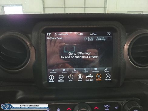 Used 2021 Jeep Gladiator Sport AWD/4WD image 26