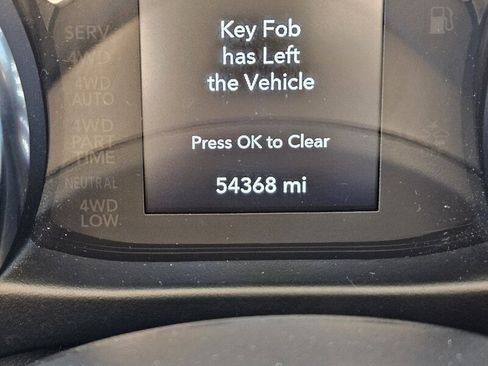 Used 2022 Jeep Wrangler Sport image 24