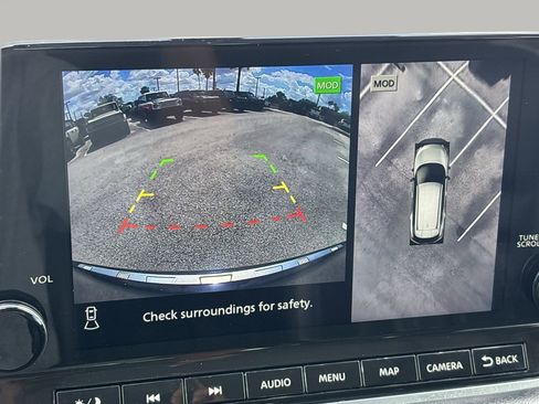 Used 2021 Nissan Rogue Platinum image 24