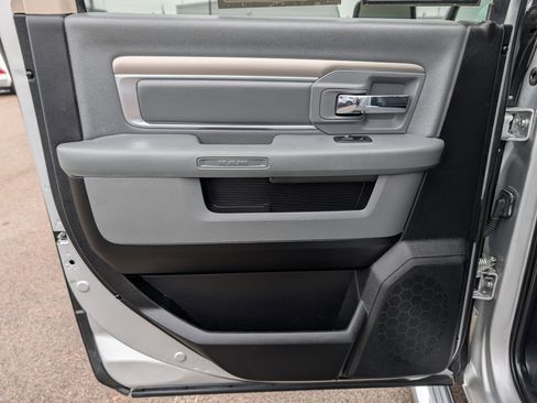 Used 2018 RAM 1500 Big Horn image 30