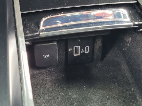 Used 2023 Lincoln Corsair Standard image 24