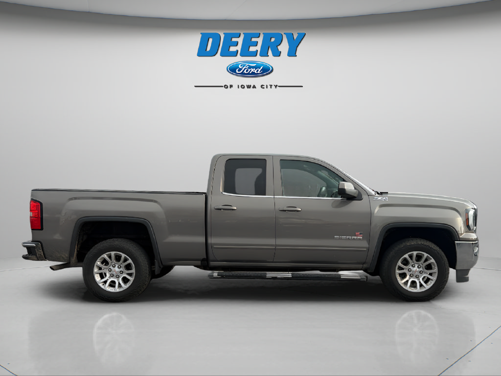 Used 2017 GMC Sierra 1500 SLE w/ SLE Value Package AWD/4WD image 8