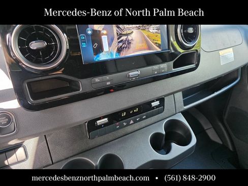New 2026 Mercedes-Benz Sprinter 2500 image 17