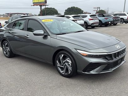 Certified 2025 Hyundai Elantra Limited