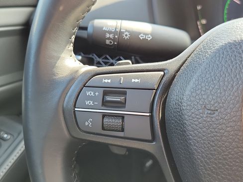 Used 2025 Honda Accord Sport image 12