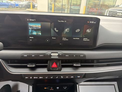 Used 2025 Kia K4 LXS image 28