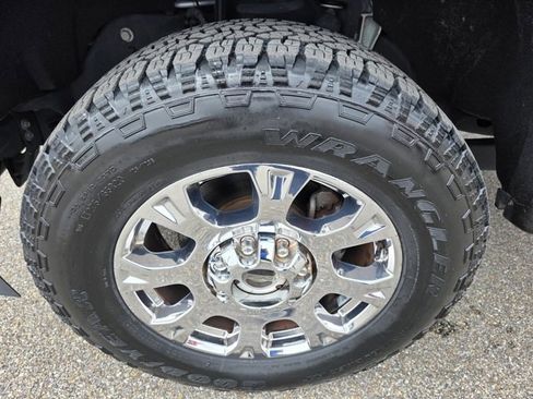 Used 2020 Ford F250 King Ranch w/ King Ranch Ultimate Package image 12