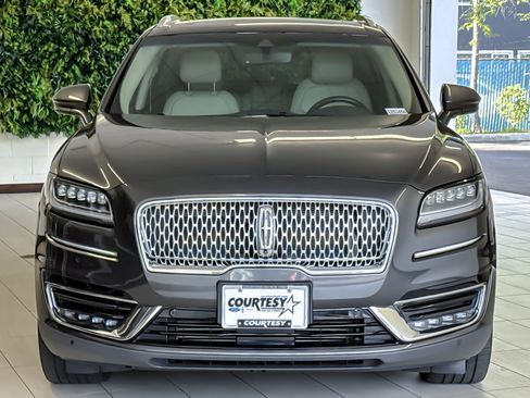 Used 2020 Lincoln Nautilus Reserve w/ Equipment Group 202A AWD/4WD image 9