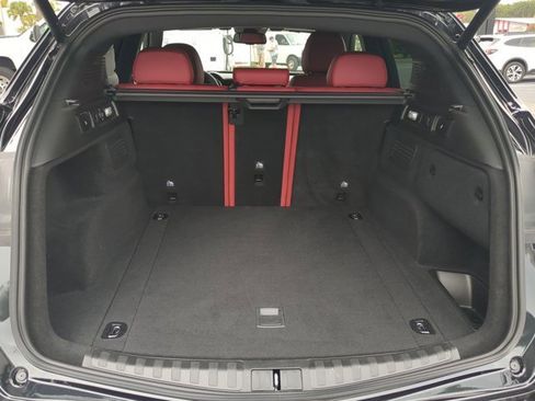 Used 2024 Alfa Romeo Stelvio Ti w/ Performance Driving Package image 11