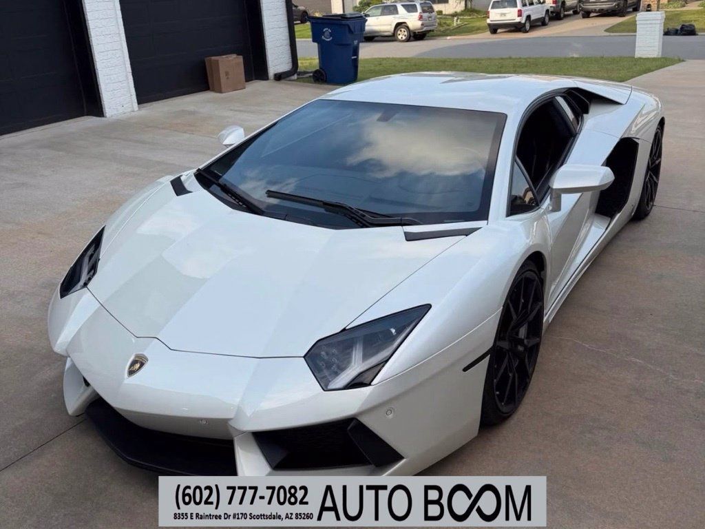 Used 2013 Lamborghini Aventador LP 700-4 AWD/4WD image 1