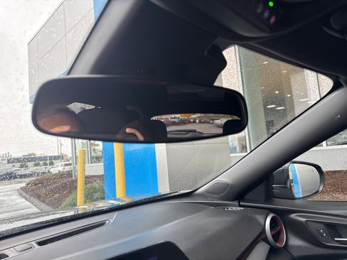 Used 2024 Chevrolet Trax RS w/ Driver Confidence Package image 28