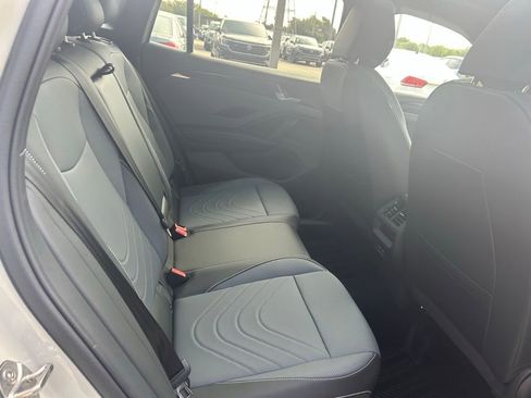 New 2026 Volkswagen Tiguan SE R-Line FWD image 42