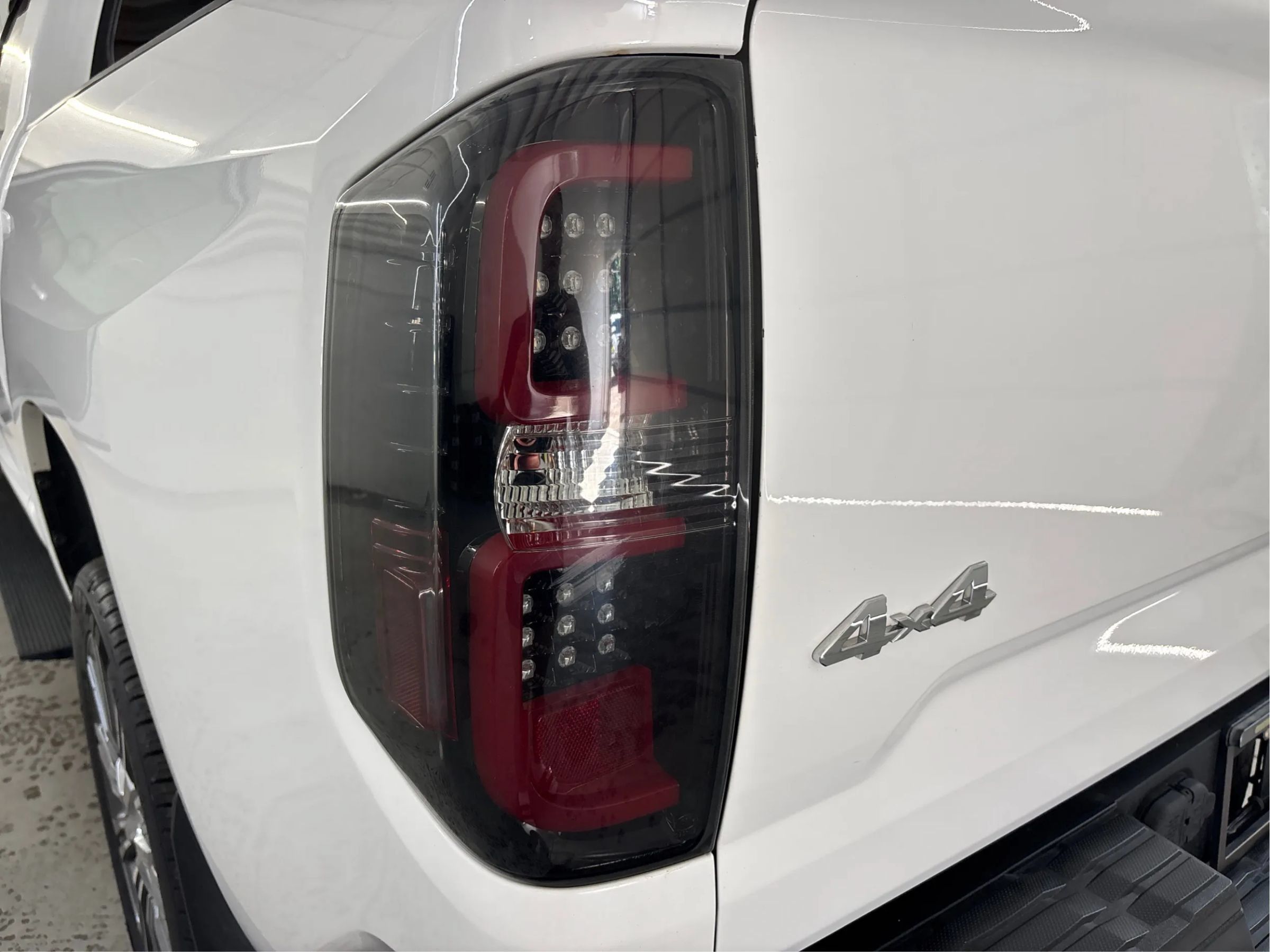 Used 2020 Toyota Tundra Platinum AWD/4WD image 32