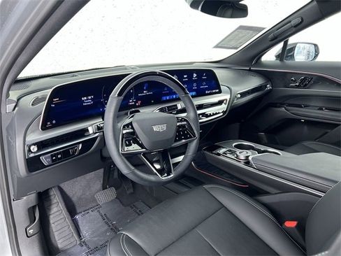 Used 2026 Cadillac Lyriq Sport image 10