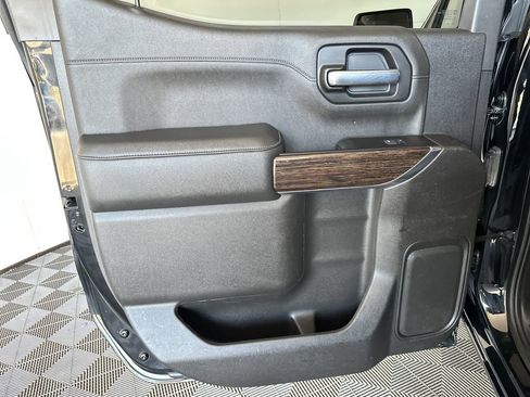 Used 2022 GMC Sierra 1500 Elevation w/ LPO, Elevation Black Package image 27