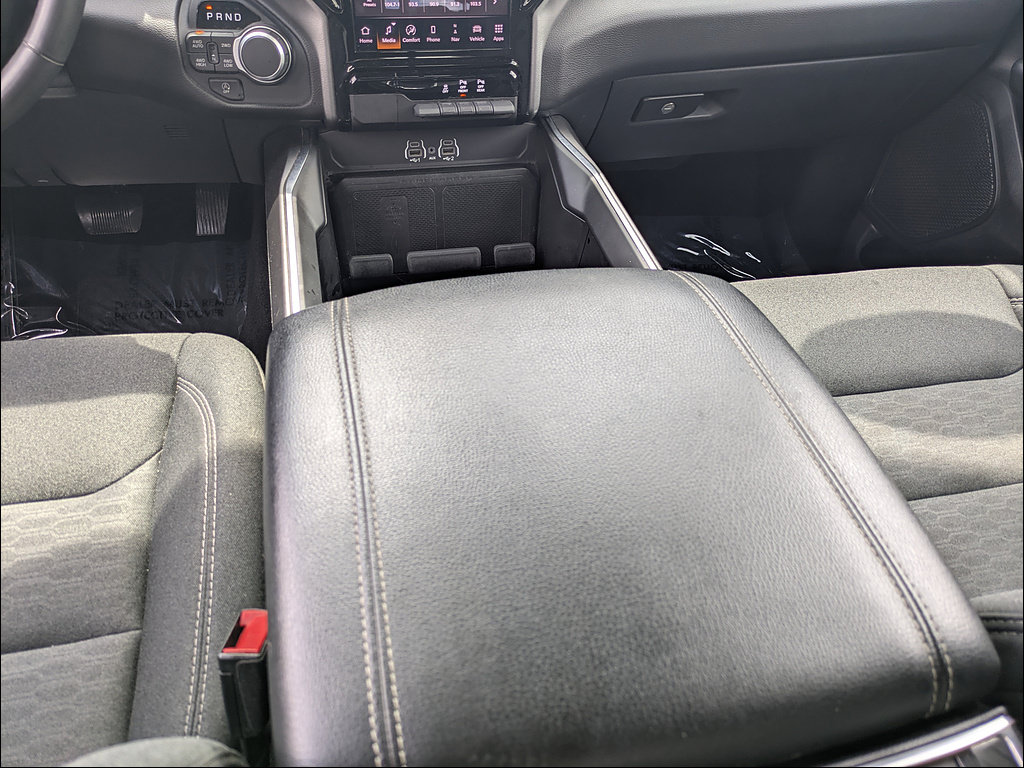 Used 2025 RAM 1500 Big Horn AWD/4WD image 16