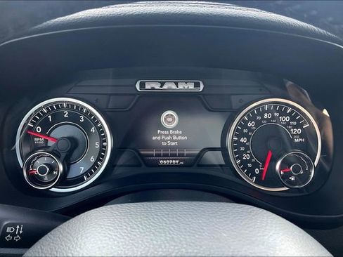 Used 2020 RAM 1500 Laramie w/ Night Edition image 16